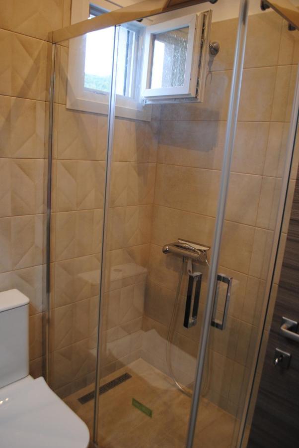 Ferienwohnung Sea Breeze Nea Iraklitsa Exterior foto