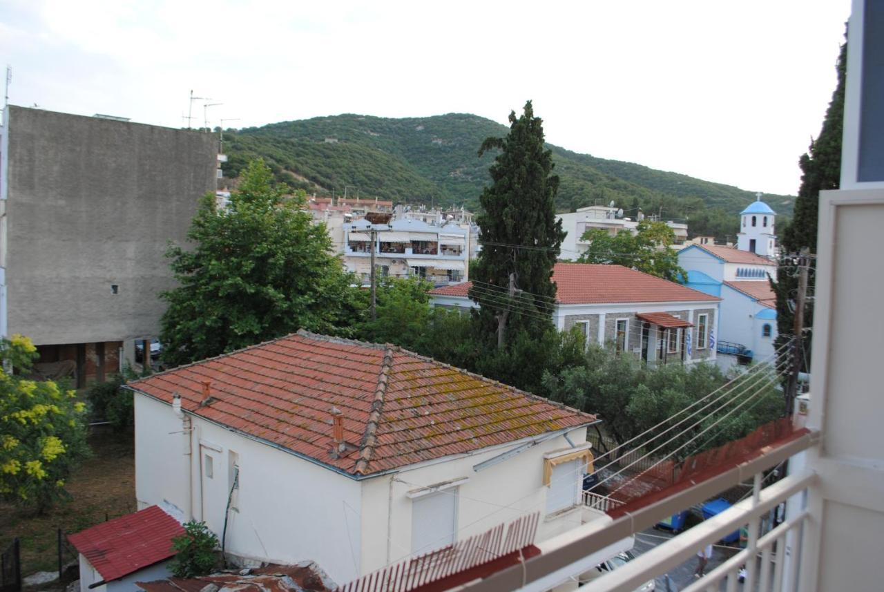 Ferienwohnung Sea Breeze Nea Iraklitsa Exterior foto
